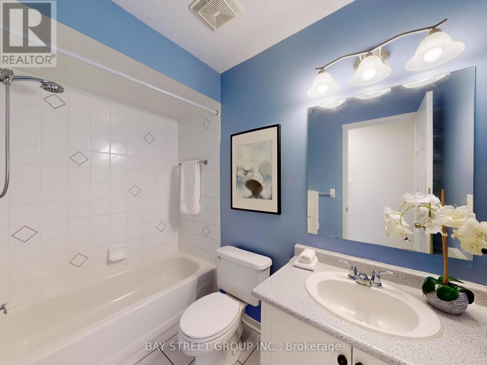 116 Woodroof Crescent, Aurora (Bayview Wellington), Ontario  L4G 7H3 - Photo 31 - N12134782