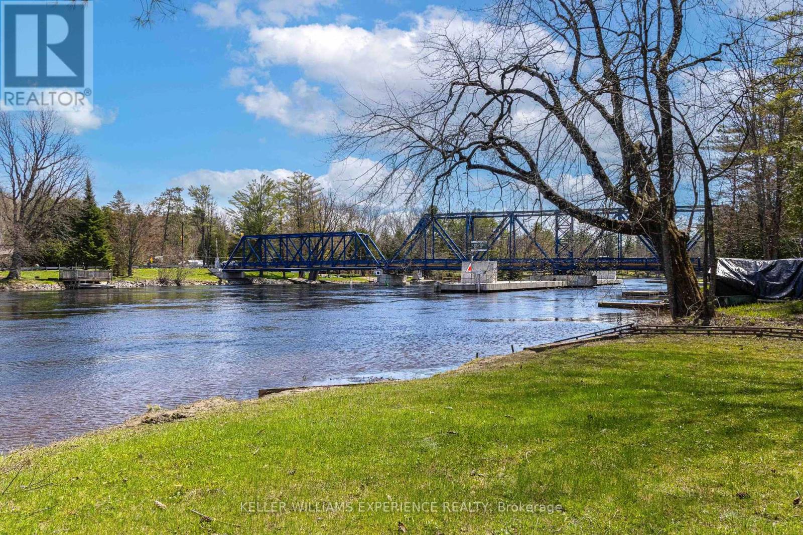 1936 Peninsula Point Road, Severn, Ontario  P0E 1N0 - Photo 44 - S12134850