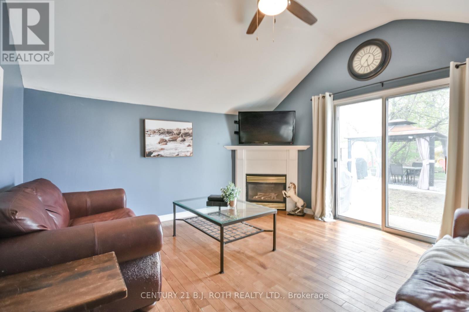 86 Henry Street, Barrie, Ontario  L4N 1C8 - Photo 8 - S12134860