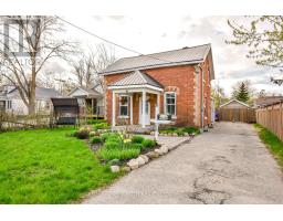86 HENRY STREET, Barrie, Ontario