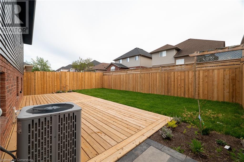 4 Evergreens Drive, Grimsby, Ontario  L3M 5P8 - Photo 37 - 40723056
