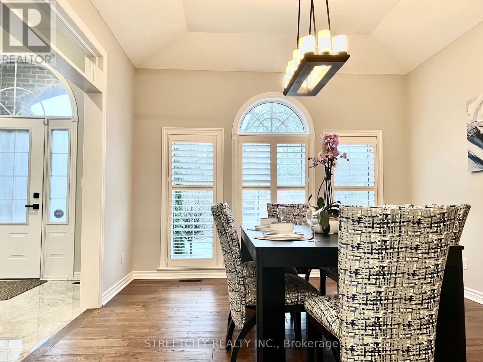 1539 Warbler Woods Walk, London South, Ontario  N6K 4Y9 - Photo 6 - X12065559