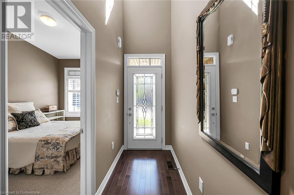 16 Essex Trail, Glanbrook, Ontario  L9B 0B7 - Photo 5 - 40726567