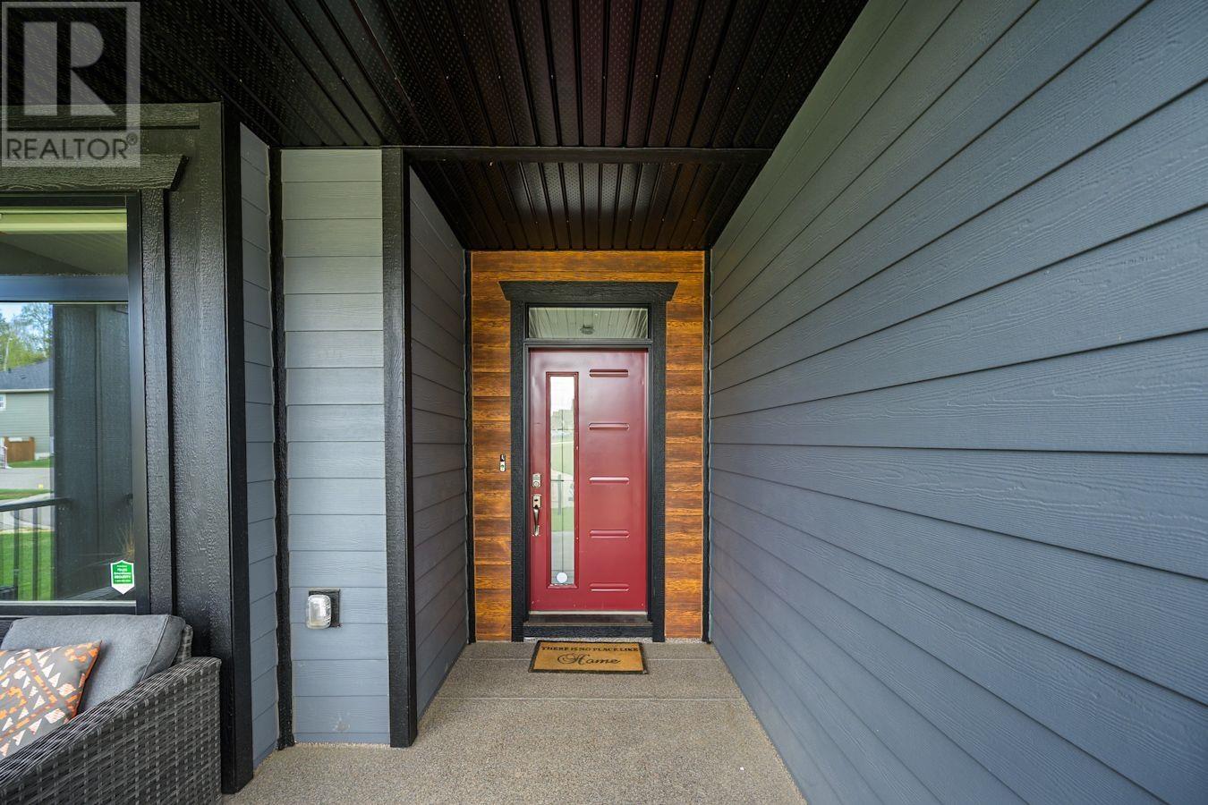 Property at 2955 MAURICE DRIVE image 2