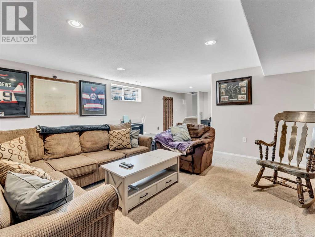 11 Riverview Place Se, Redcliff, Alberta  T0J 2P0 - Photo 30 - A2218132
