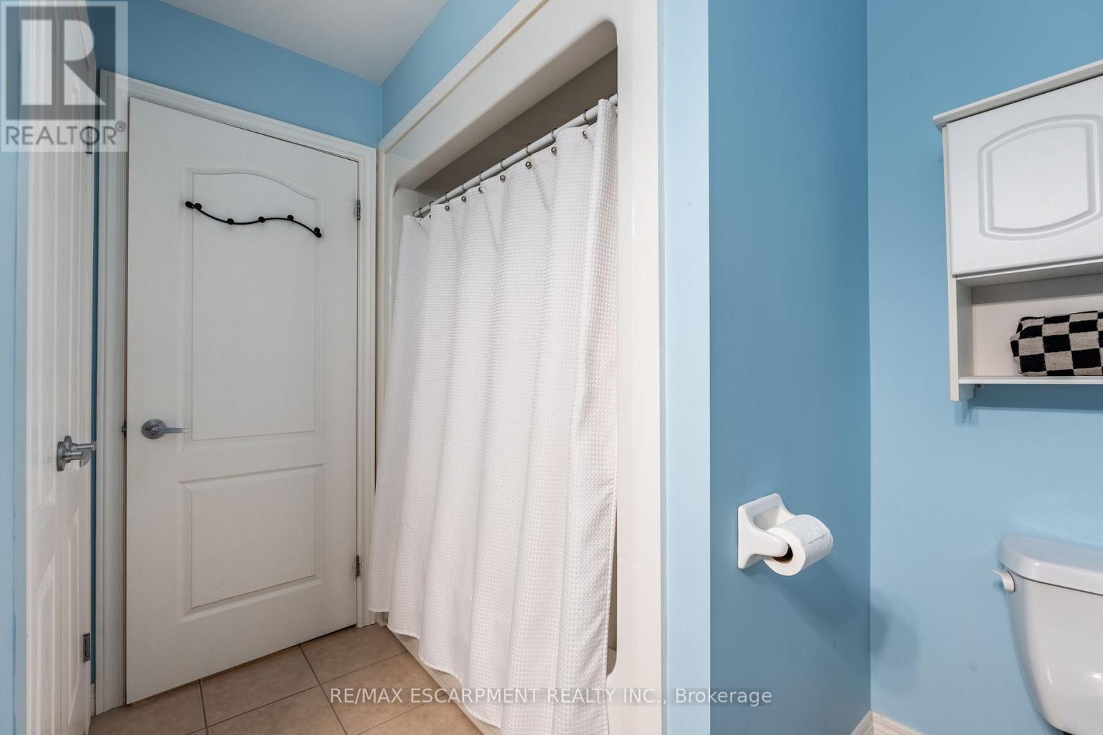 70 - 2165 Itabashi Way, Burlington, Ontario  L7M 0A2 - Photo 37 - W12134833
