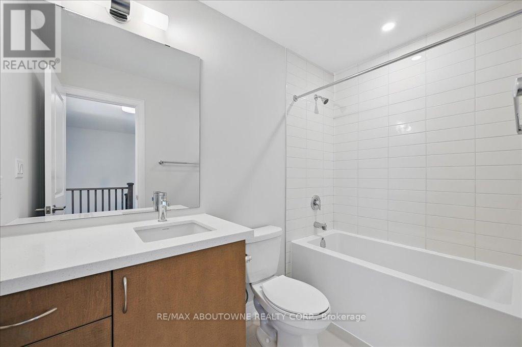 13 - 2184 Postmaster Drive, Oakville, Ontario  L6M 3X1 - Photo 36 - W12134841