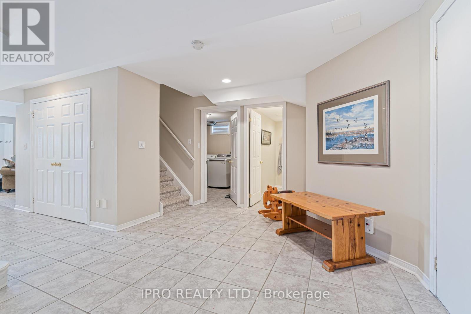 22 Bowman Street, Halton Hills (Georgetown), Ontario  L7G 6G6 - Photo 24 - W12134876