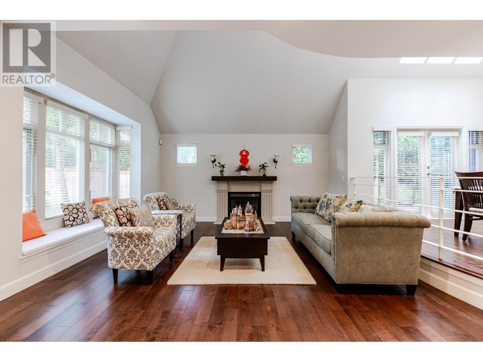 Property at 2716 W 37TH AVENUE image 5