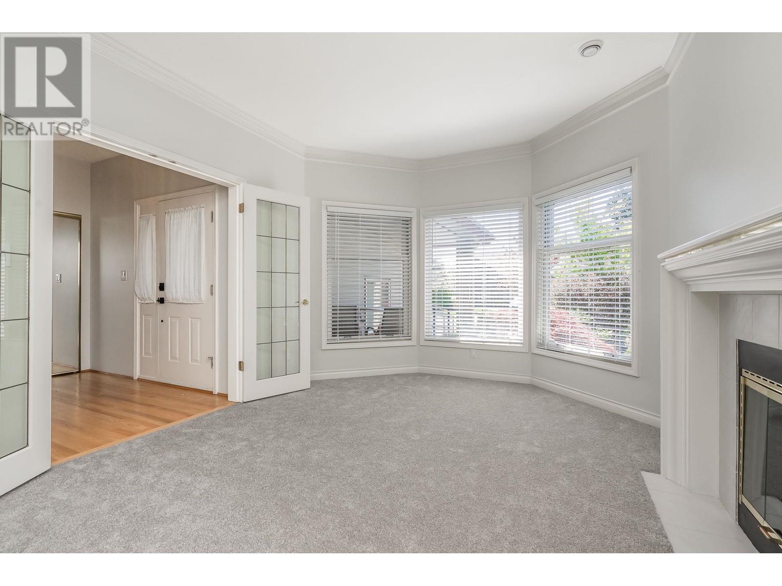 6247 Crescent Place, Delta, British Columbia  V3L 4V9 - Photo 7 - R2999921