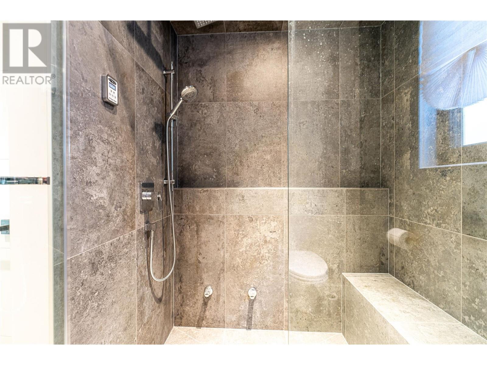 10138 Beacon Hill Drive Lake Country Photo 36