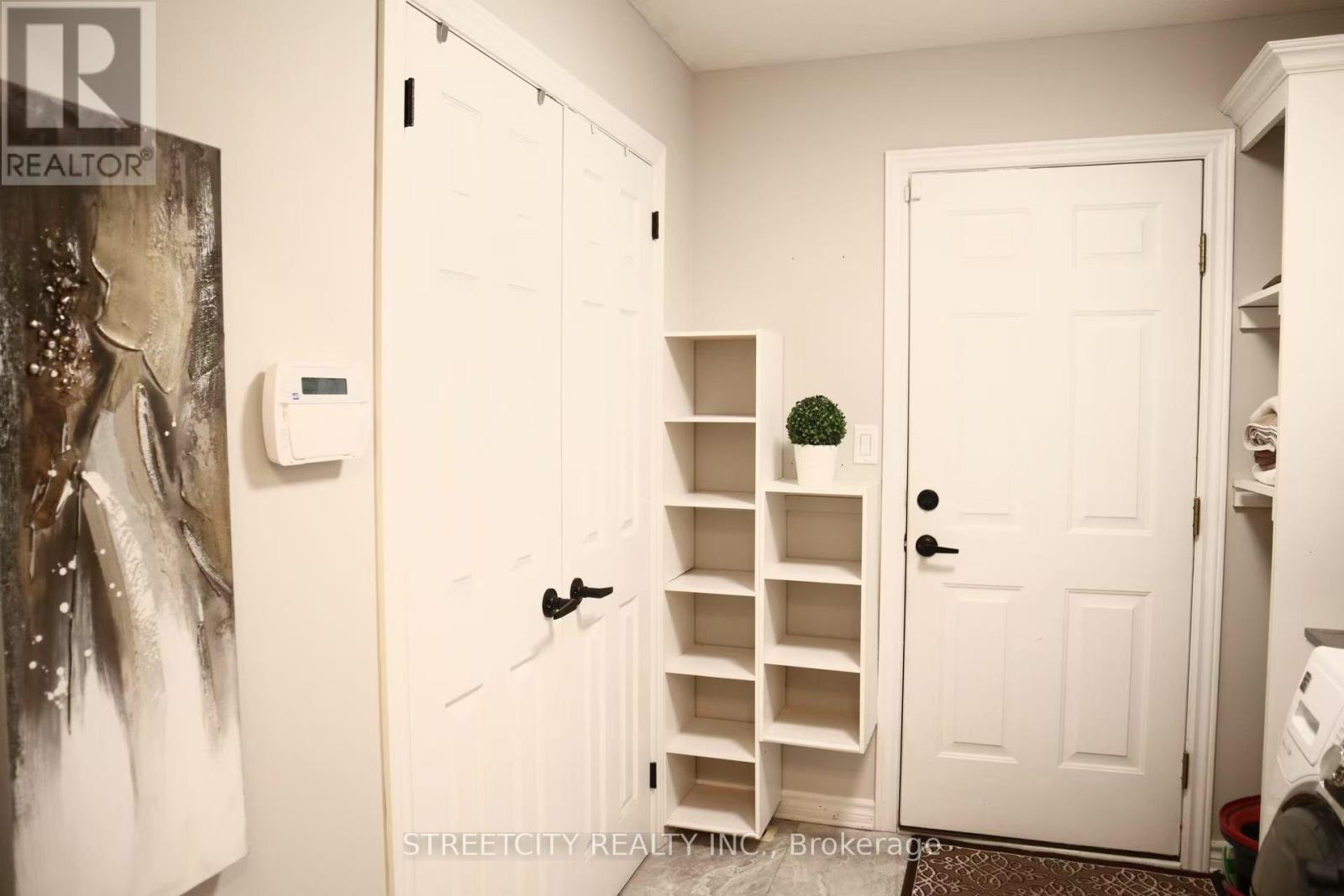 1539 Warbler Woods Walk, London South, Ontario  N6K 4Y9 - Photo 21 - X12065559