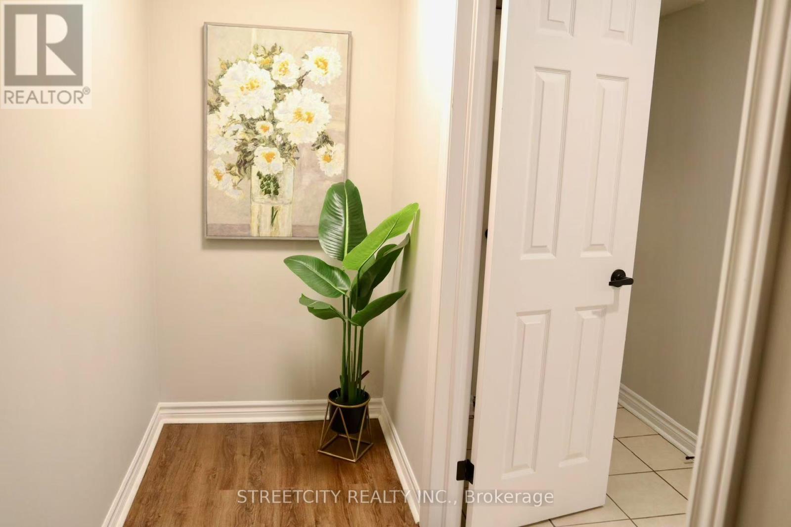 1539 Warbler Woods Walk, London South, Ontario  N6K 4Y9 - Photo 23 - X12065559
