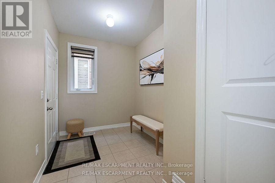 Property at 71 CHAUMONT DRIVE image 4