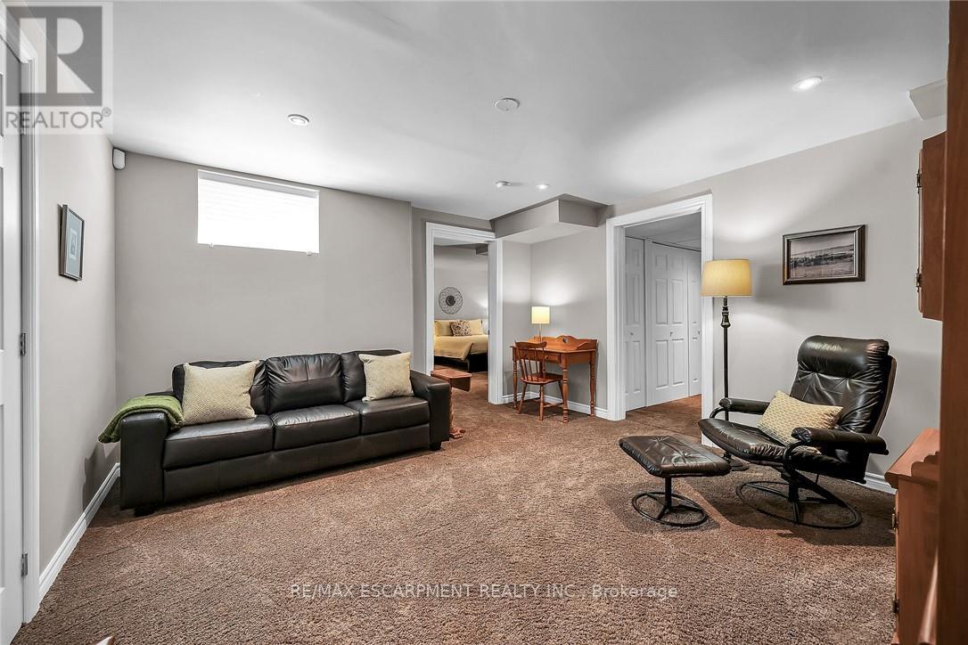 17 Angle Street, Norfolk, Ontario  N3Y 5M6 - Photo 30 - X12134732