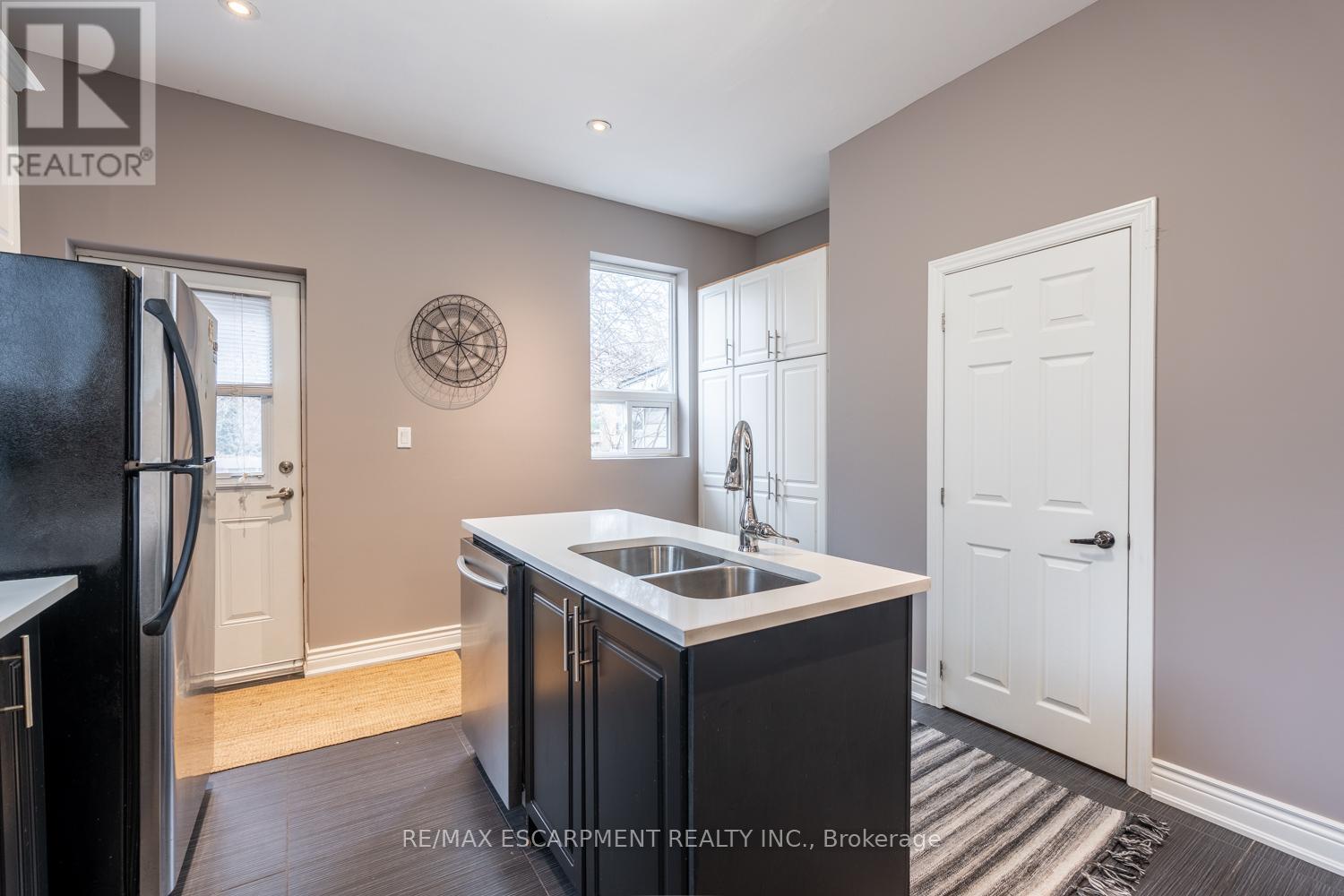 57 Century Street, Hamilton, Ontario  L8L 1V9 - Photo 15 - X12134751