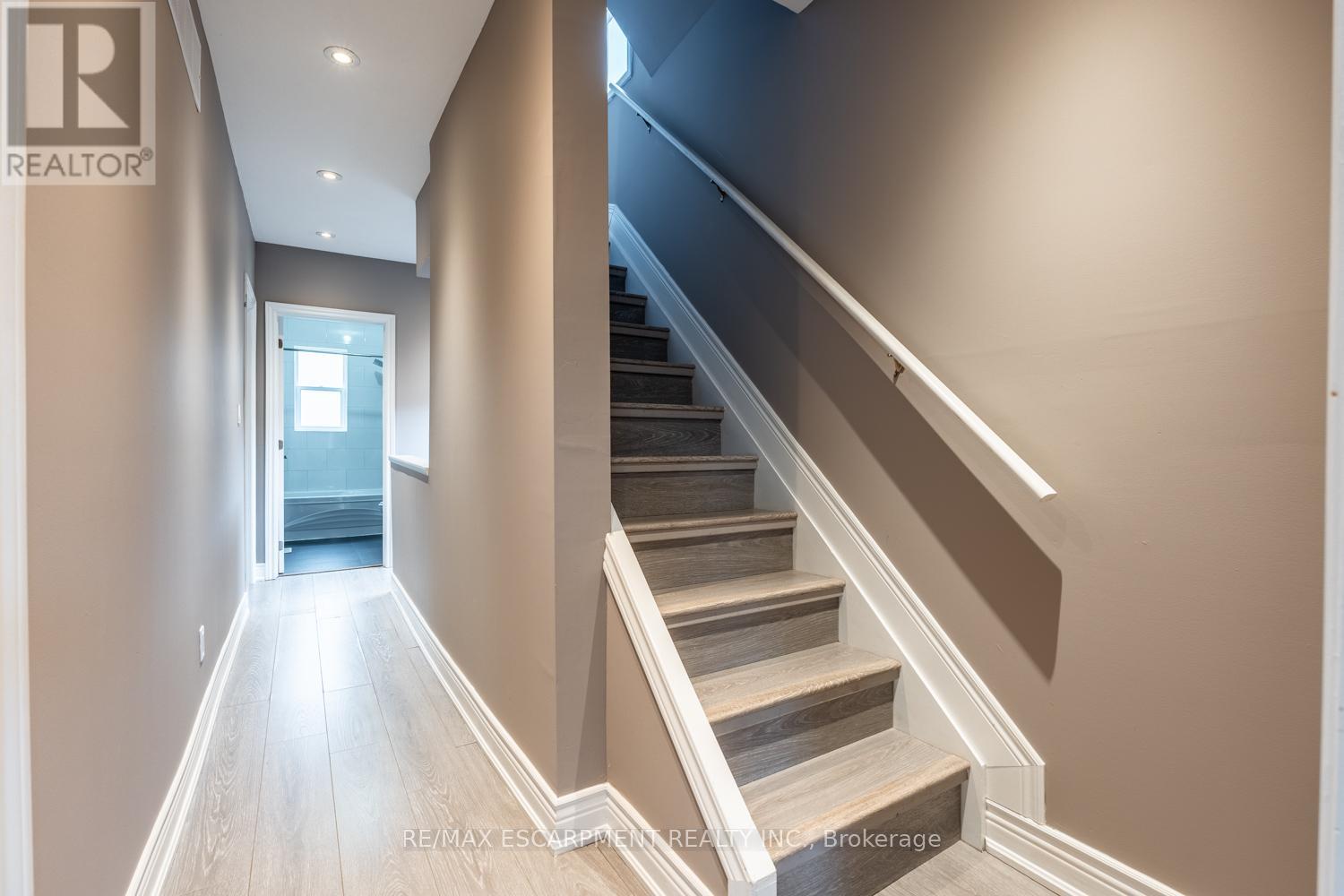 57 Century Street, Hamilton, Ontario  L8L 1V9 - Photo 32 - X12134751