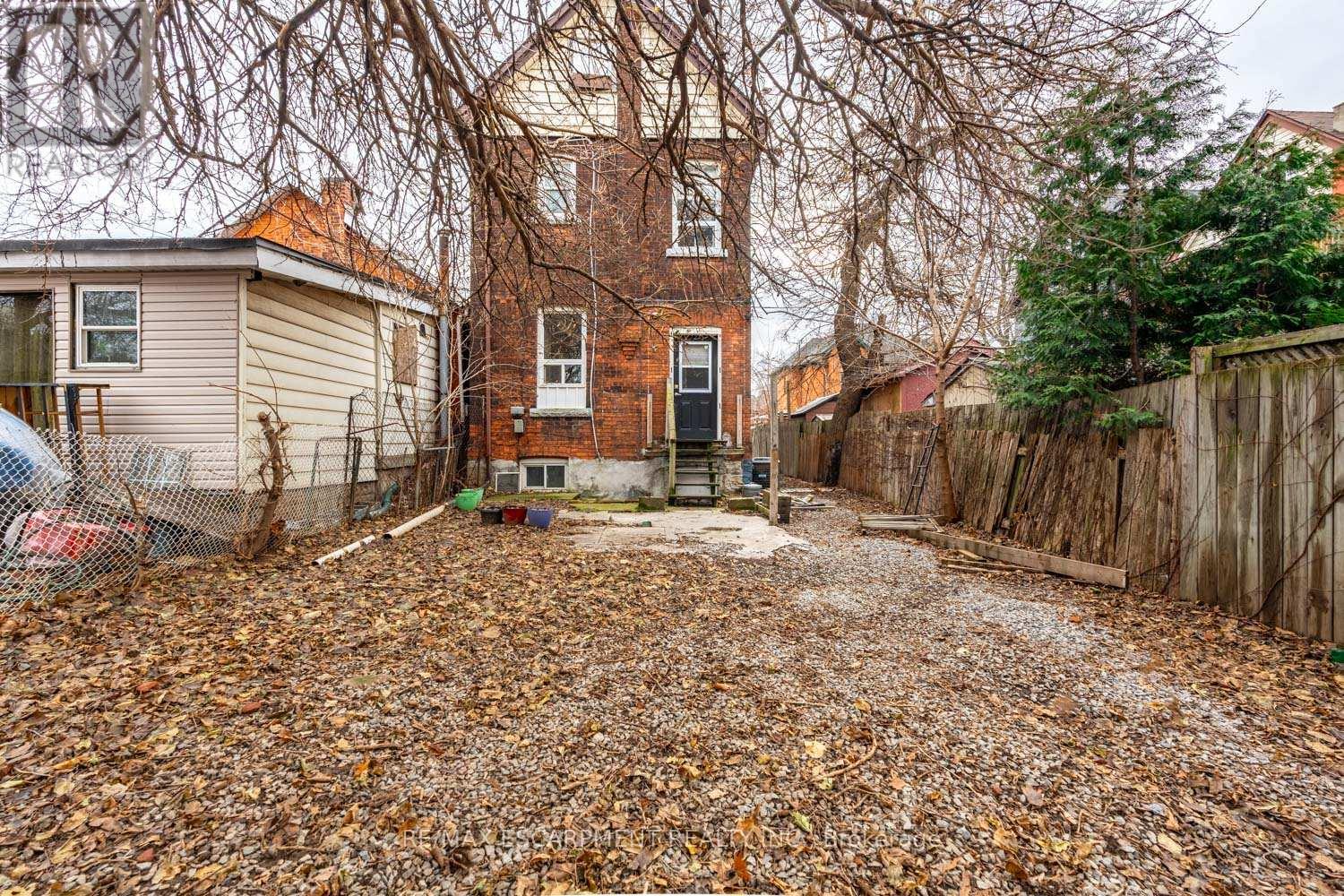 57 Century Street, Hamilton, Ontario  L8L 1V9 - Photo 35 - X12134751