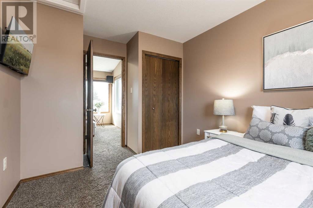 16 Rossdale Crescent Se, Medicine Hat, Alberta  T1B 1W7 - Photo 37 - A2217435