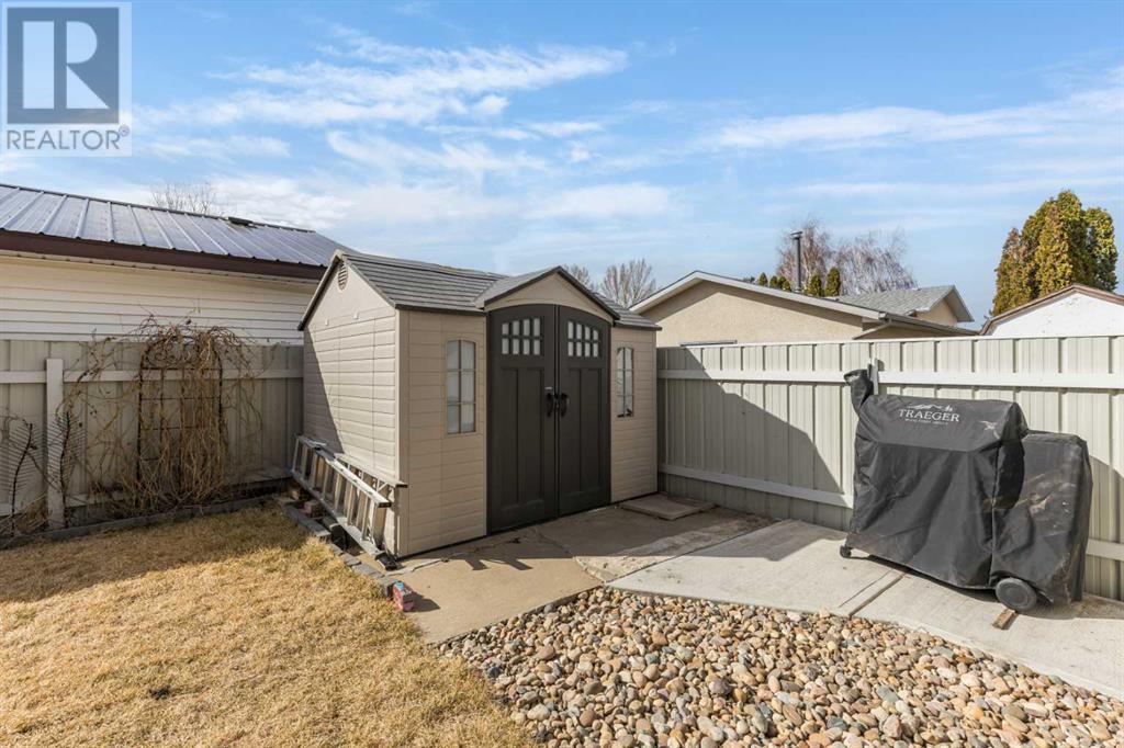 16 Rossdale Crescent Se, Medicine Hat, Alberta  T1B 1W7 - Photo 48 - A2217435