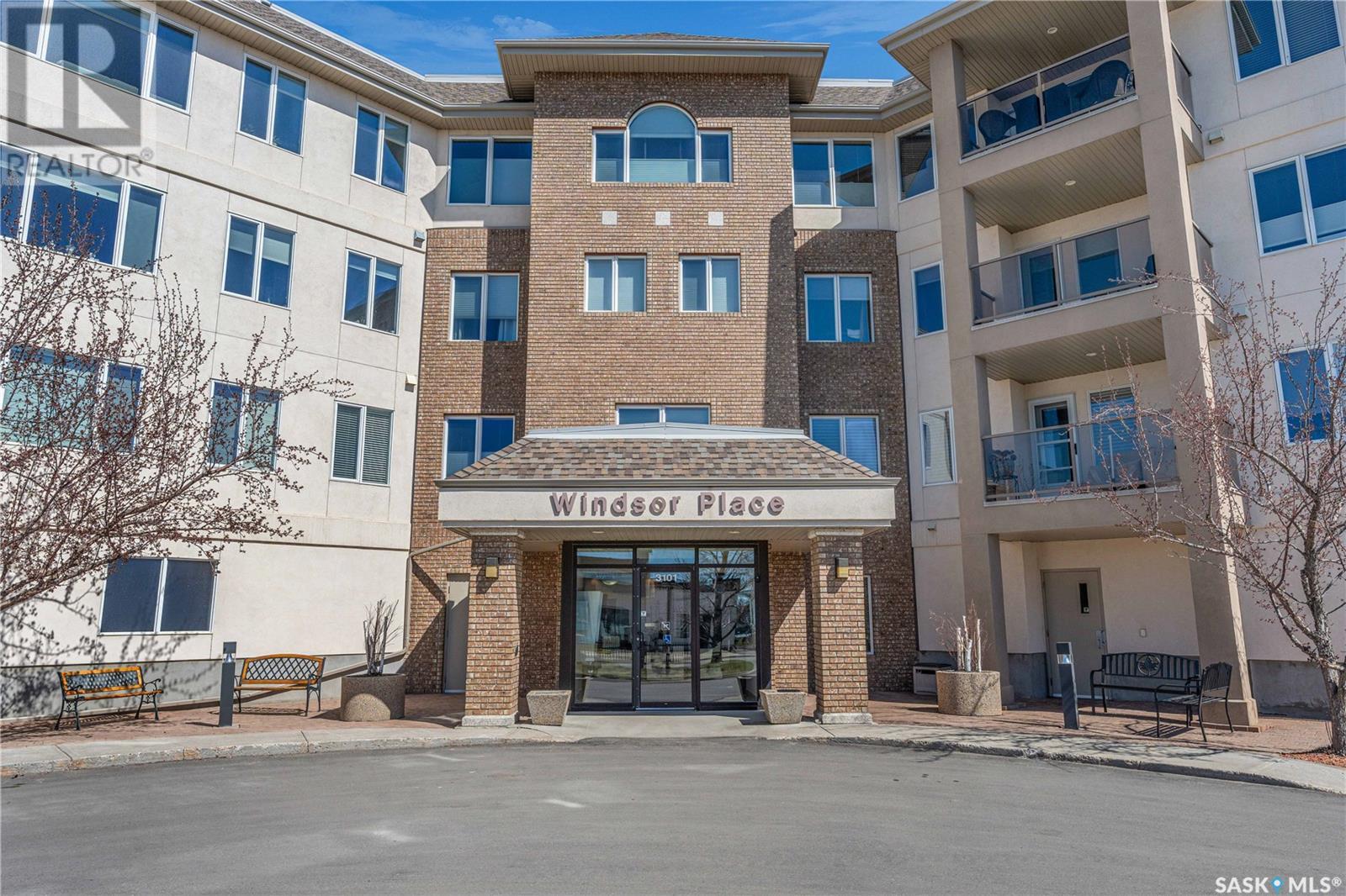 204 3101 RENFREW CRESCENT E, regina, Saskatchewan