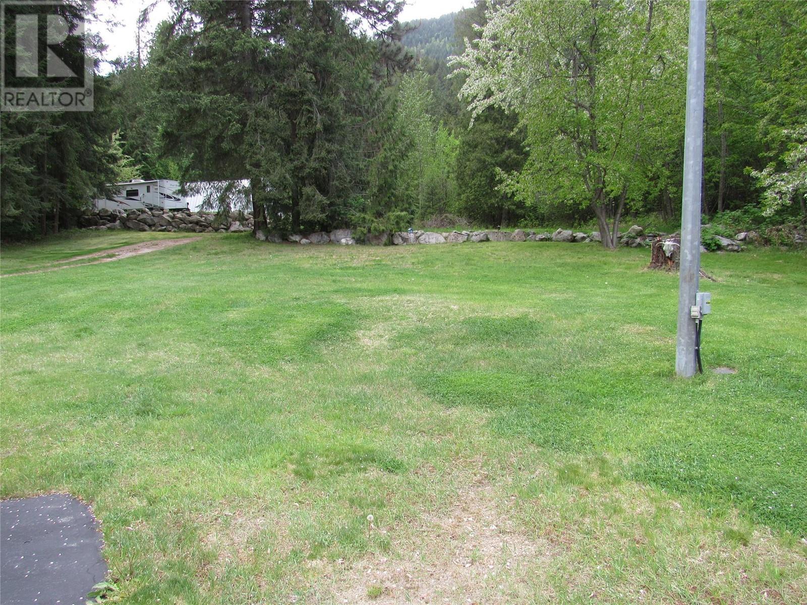 1389 Lookout Road, Castlegar, British Columbia  V1N 4M9 - Photo 25 - 10346880