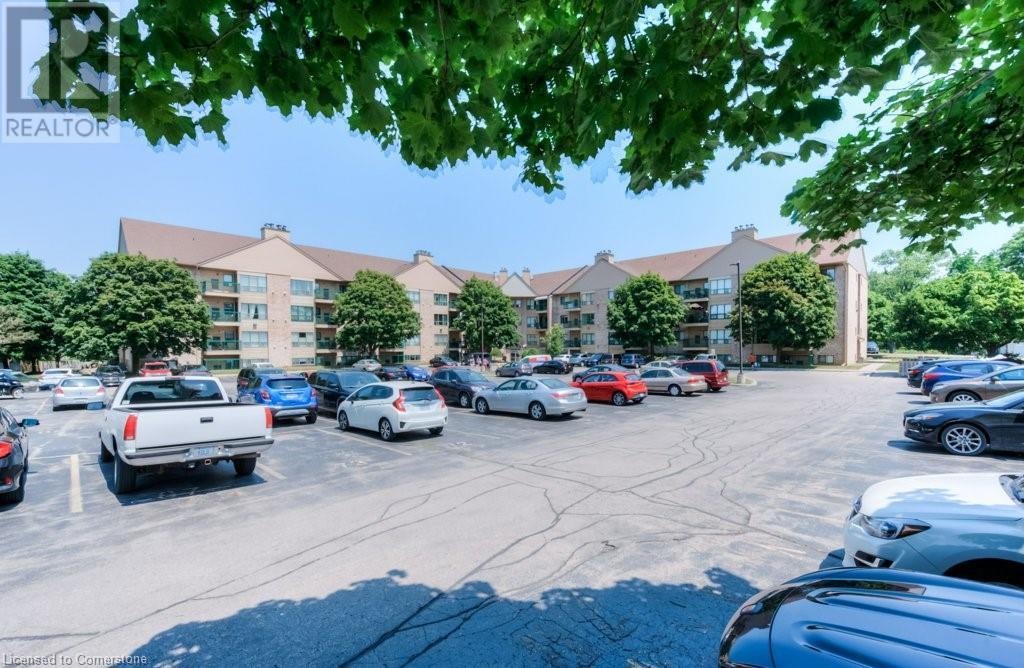 15 Hofstetter Avenue Unit# 402, Kitchener, Ontario  N2A 3Z7 - Photo 32 - 40716423
