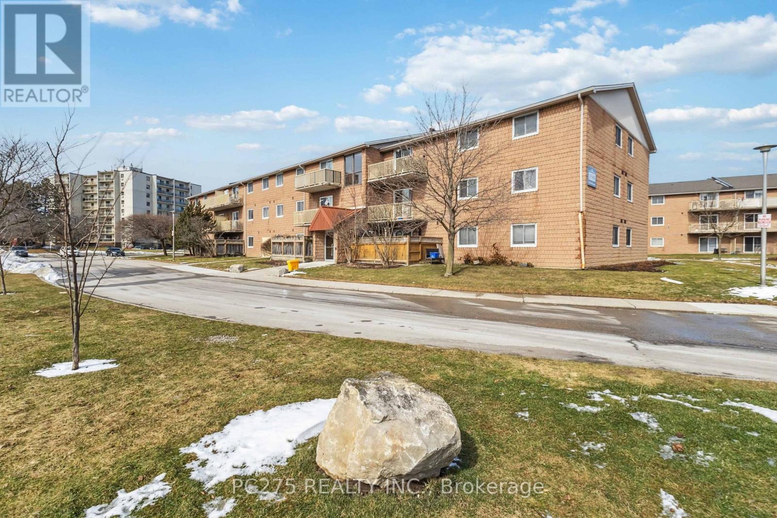 Property at 105 - 1580 ERNEST AVENUE image 2