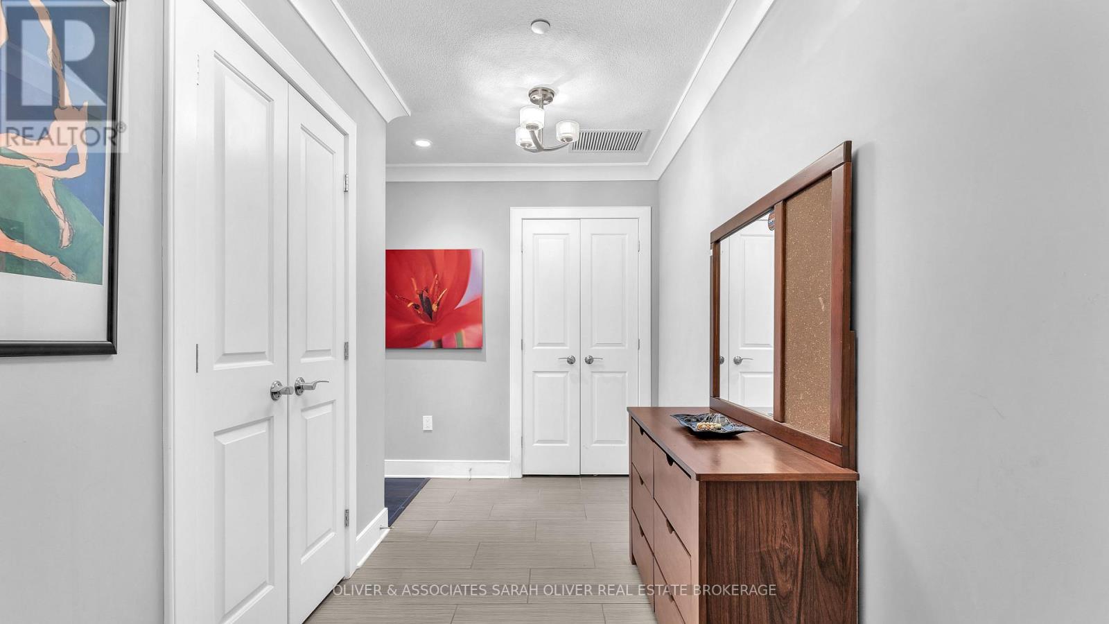 Property at 313 - 320 SUGARCREEK TRAIL image 3