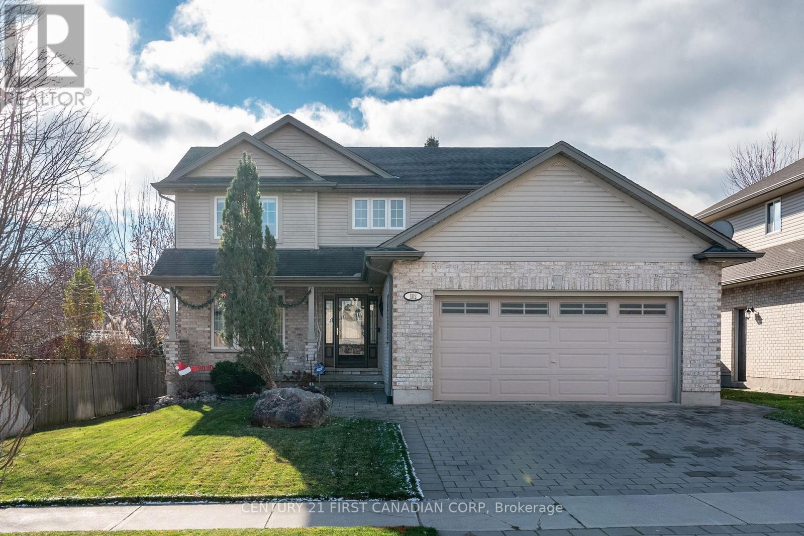 Property at 102 STEVEN STREET image 2