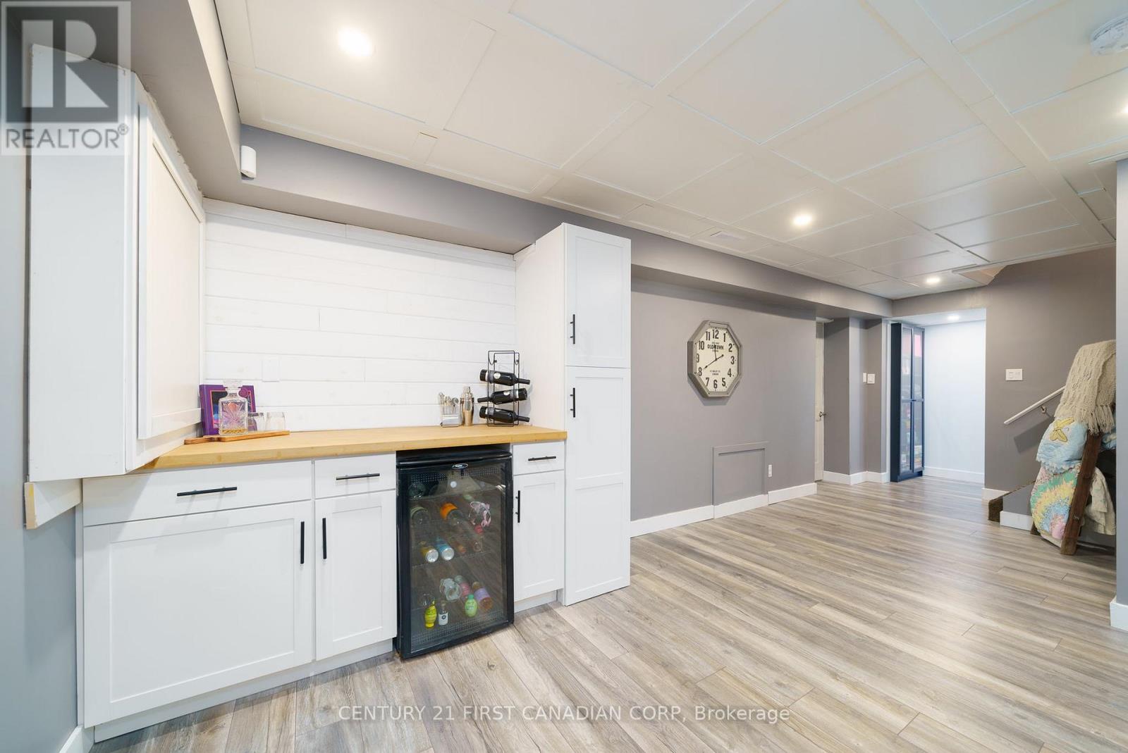 102 Steven Street, Strathroy-Caradoc, Ontario  N7G 4K9 - Photo 22 - X12135128