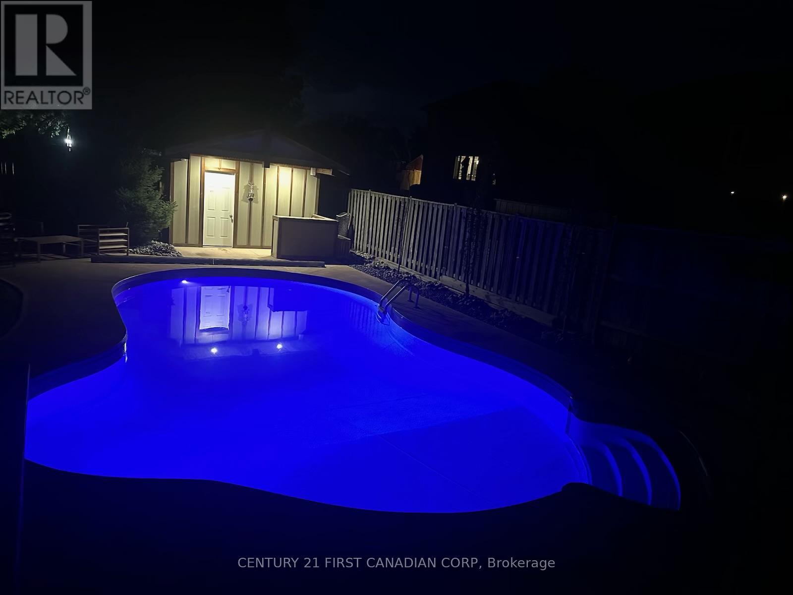 102 Steven Street, Strathroy-Caradoc, Ontario  N7G 4K9 - Photo 43 - X12135128