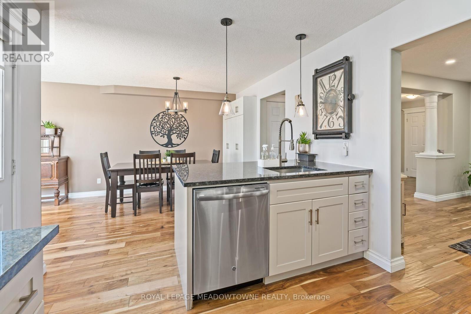 239 Jolliffe Avenue, Guelph/eramosa, Ontario  N0B 2K0 - Photo 18 - X12037286