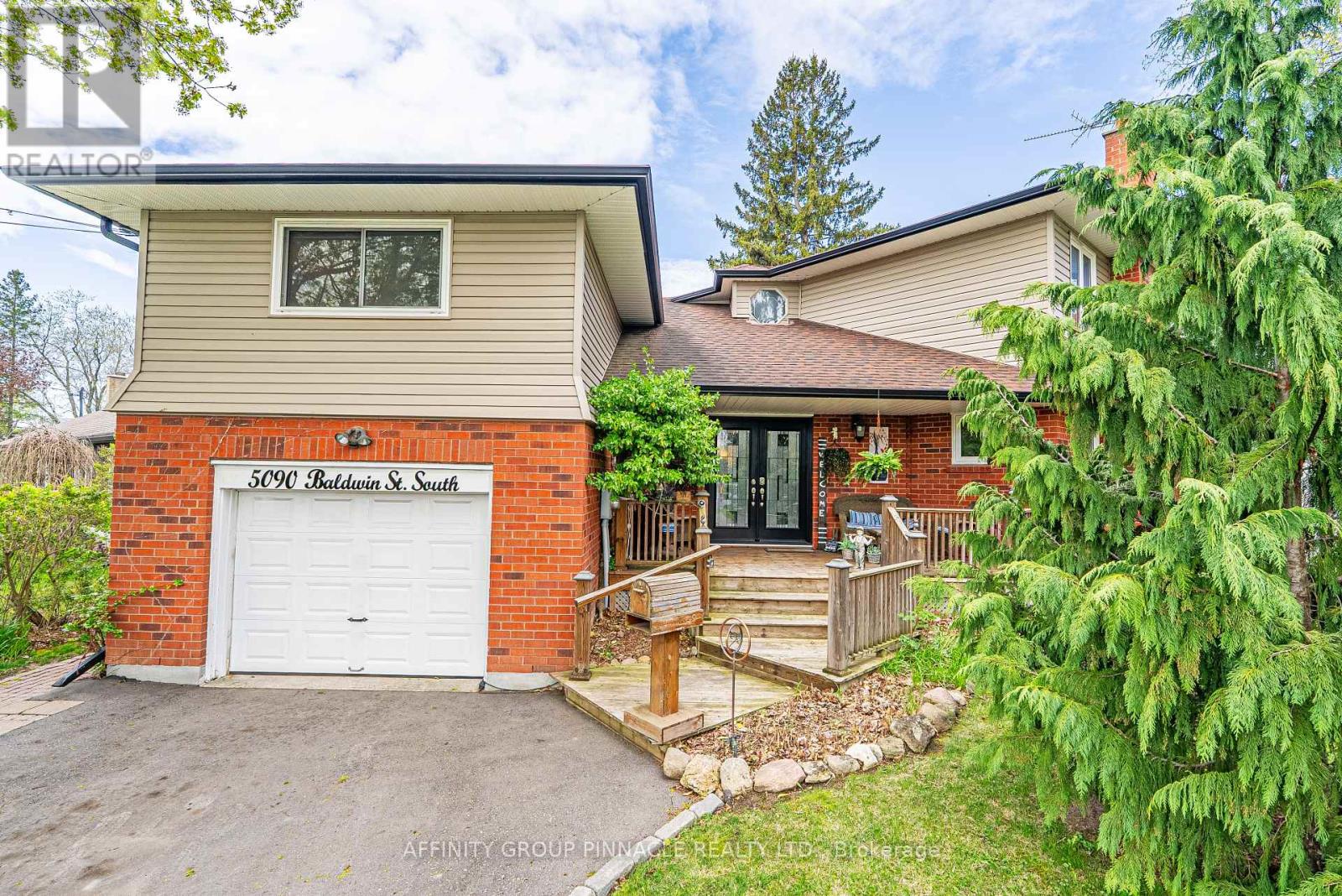 5090 Baldwin Street S, Whitby, Ontario  L1M 1T3 - Photo 3 - E12135106