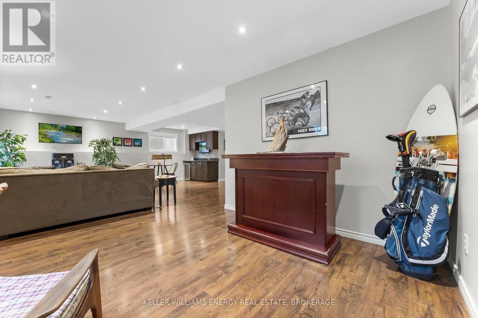 104 Bowen Drive, Peterborough North, Ontario  K9H 0B8 - Photo 24 - X12135070