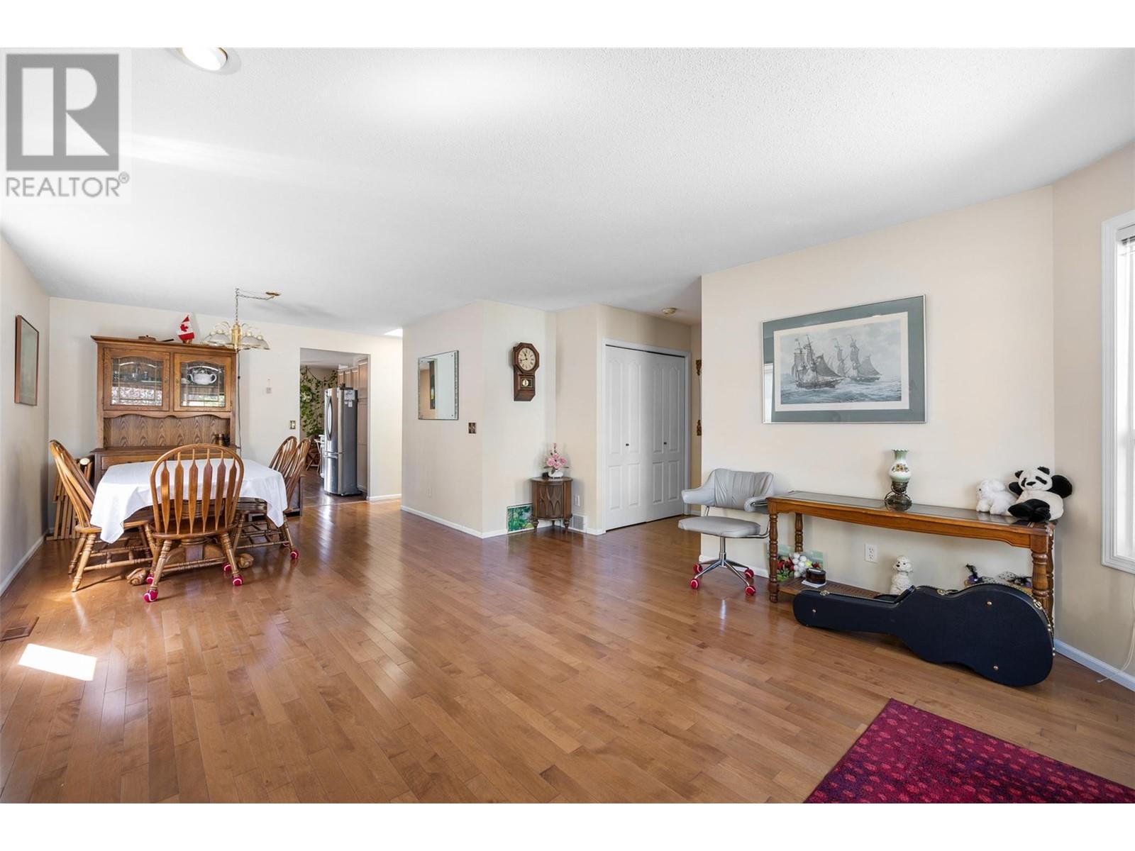 1201 Cameron Avenue Unit# 9, Kelowna, British Columbia  V1W 3R7 - Photo 8 - 10346752