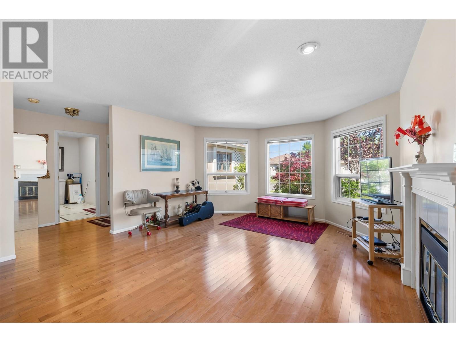 1201 Cameron Avenue Unit# 9, Kelowna, British Columbia  V1W 3R7 - Photo 5 - 10346752