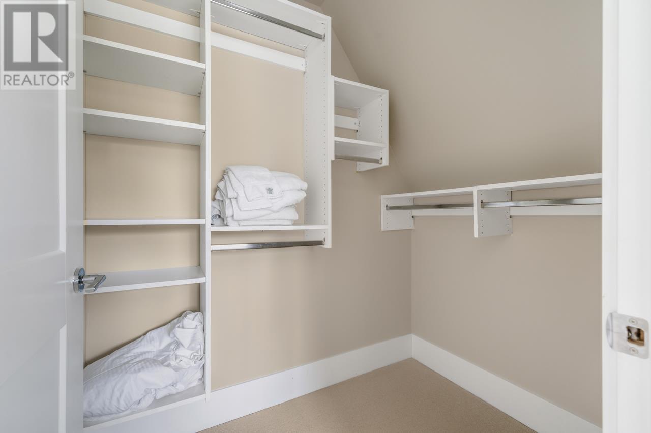 484 W 59th Avenue, Vancouver, British Columbia V5X 1X5 - Photo 11 - R2997013