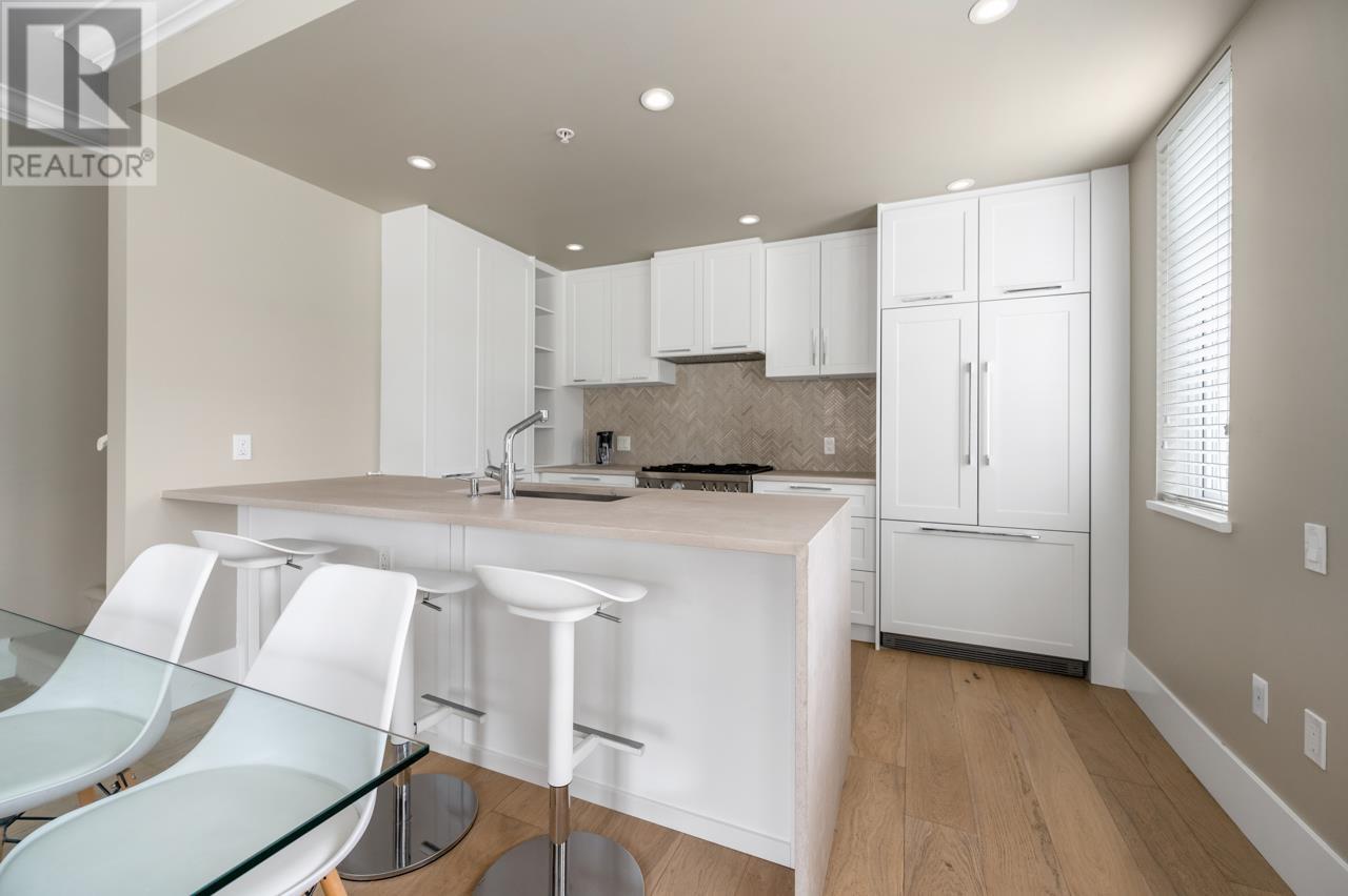 484 W 59th Avenue, Vancouver, British Columbia V5X 1X5 - Photo 6 - R2997013