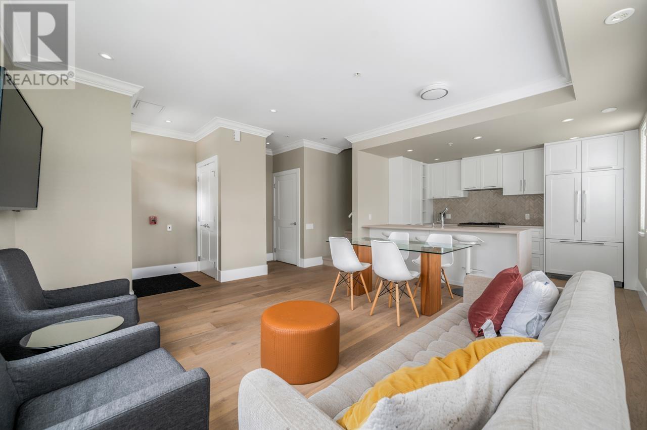 484 W 59th Avenue, Vancouver, British Columbia V5X 1X5 - Photo 3 - R2997013