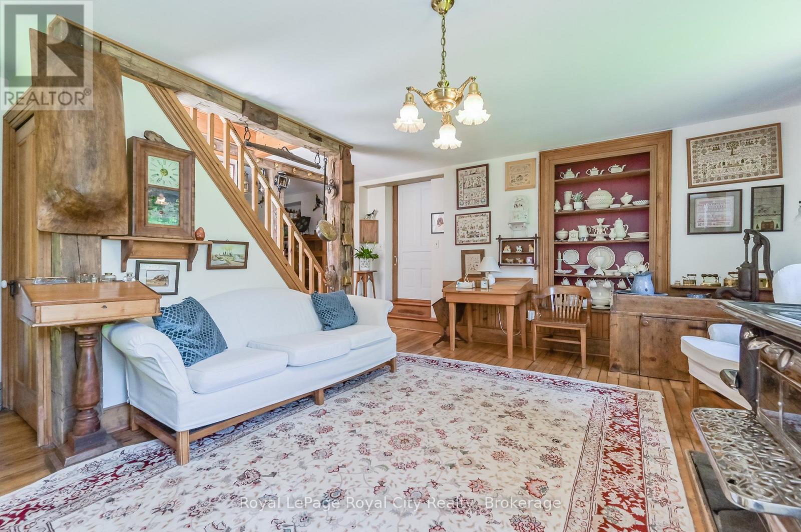 935 Scotland Street, Centre Wellington, Ontario  N1M 3R9 - Photo 18 - X12135053