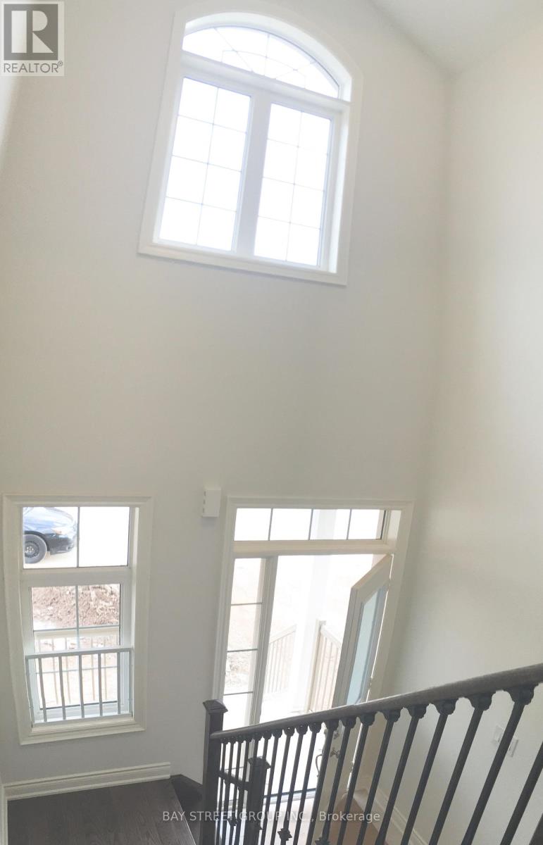 489 Wheat Boom Drive, Oakville, Ontario  L6H 0S8 - Photo 22 - W12119470
