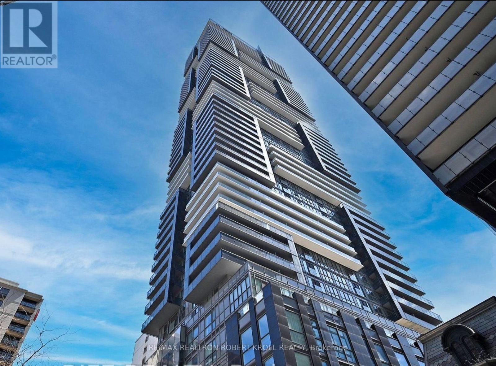 522&622 - 7 Grenville Street, Toronto, Ontario  M4Y 0E9 - Photo 2 - C12134895