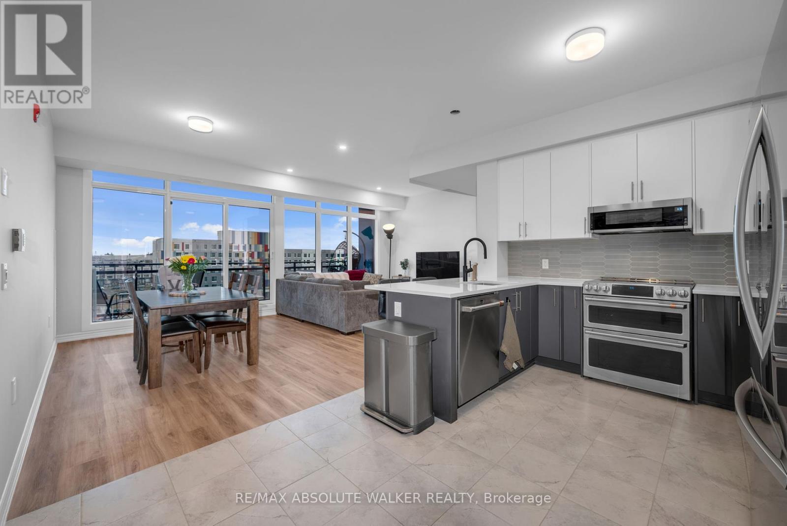 602 - 397 Codds Road, Ottawa, Ontario  K1K 5C7 - Photo 6 - X12135028