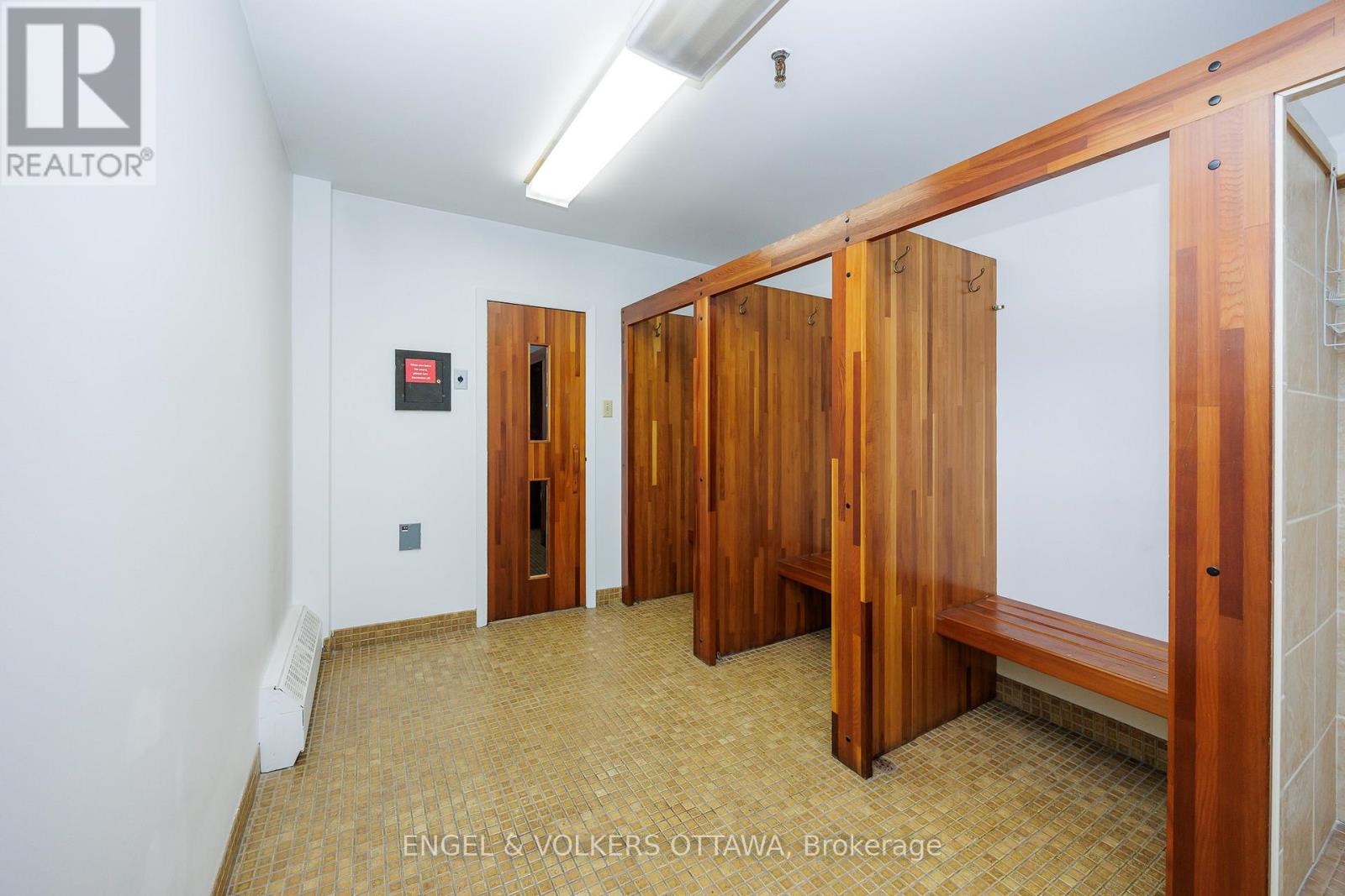 401 - 373 Laurier Avenue E, Ottawa, Ontario  K1N 8X6 - Photo 34 - X12135055