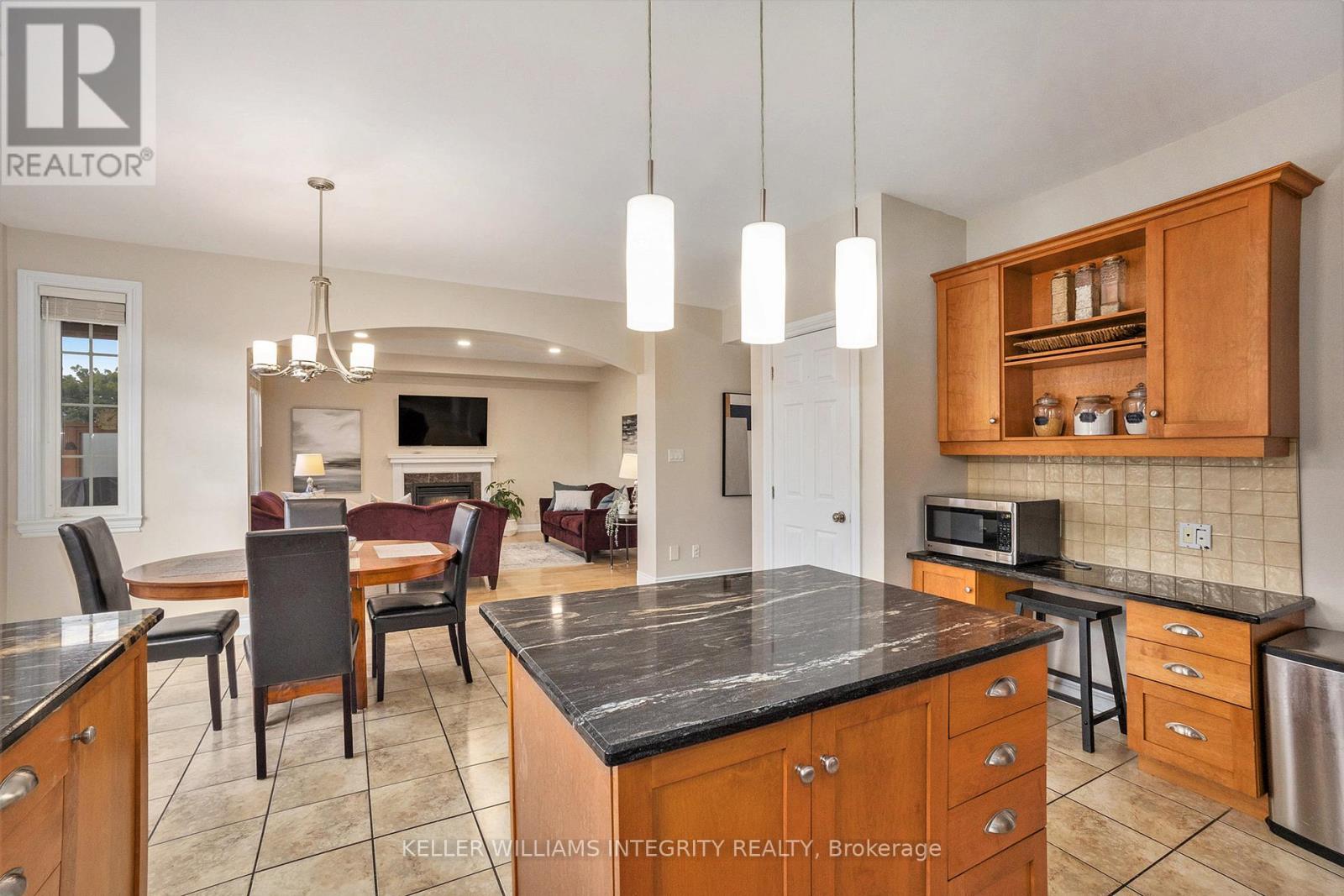 346 Blackleaf Drive, Ottawa, Ontario  K2J 0E9 - Photo 12 - X12135076