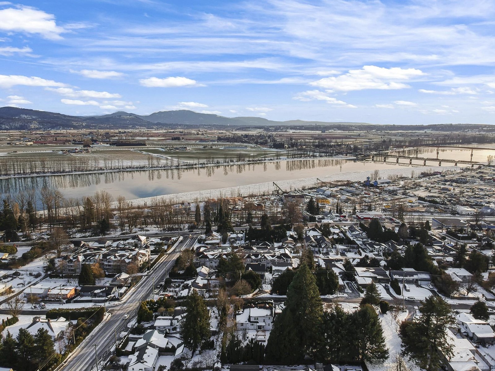 33583 1 Avenue, Mission, British Columbia  V2V 1H3 - Photo 34 - R3000318