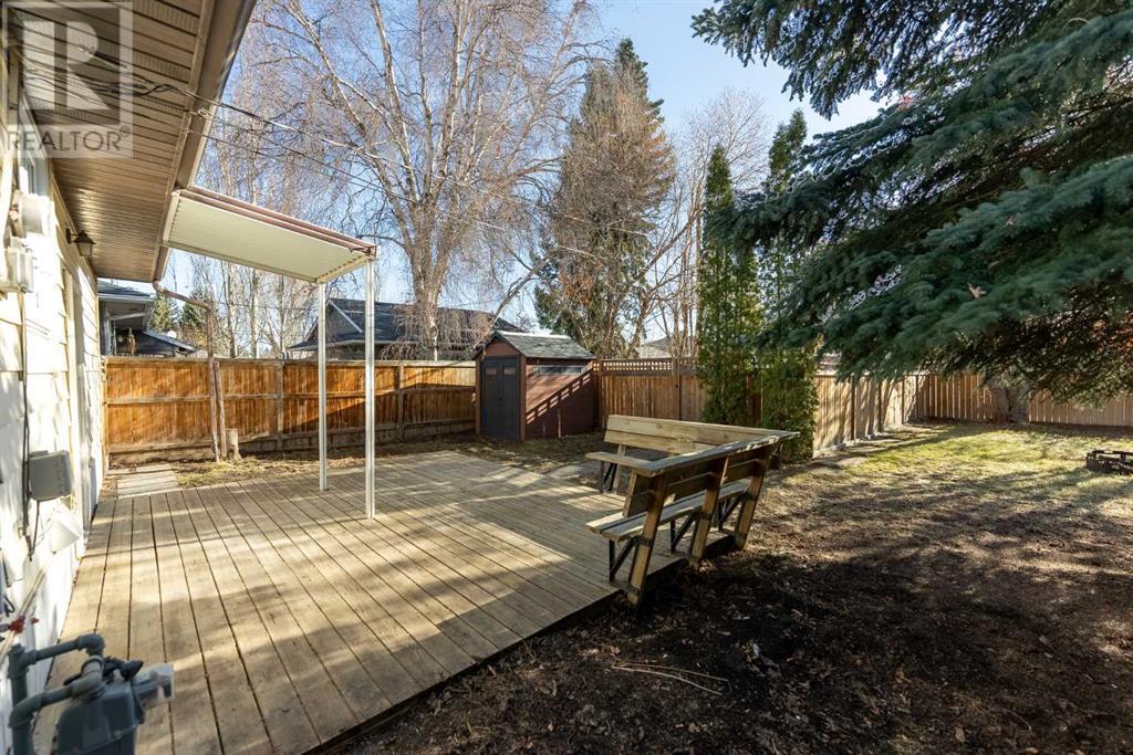 Property at 4009 41 Avenue image 4