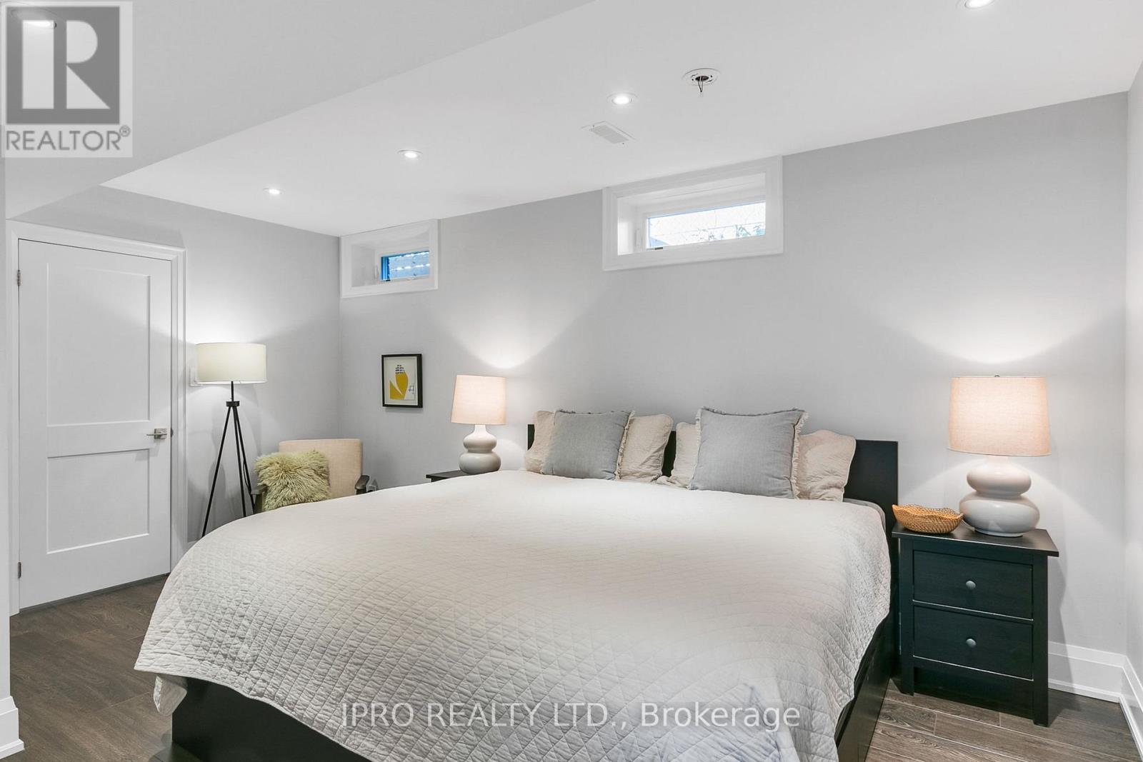 30 Notley Place, Toronto, Ontario  M4B 2M6 - Photo 34 - E12134934