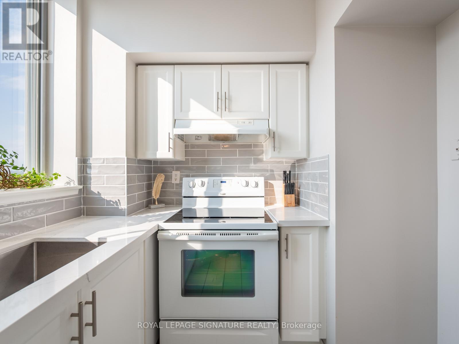 1012 - 430 Mclevin Avenue, Toronto, Ontario  M1B 5P1 - Photo 10 - E12134960